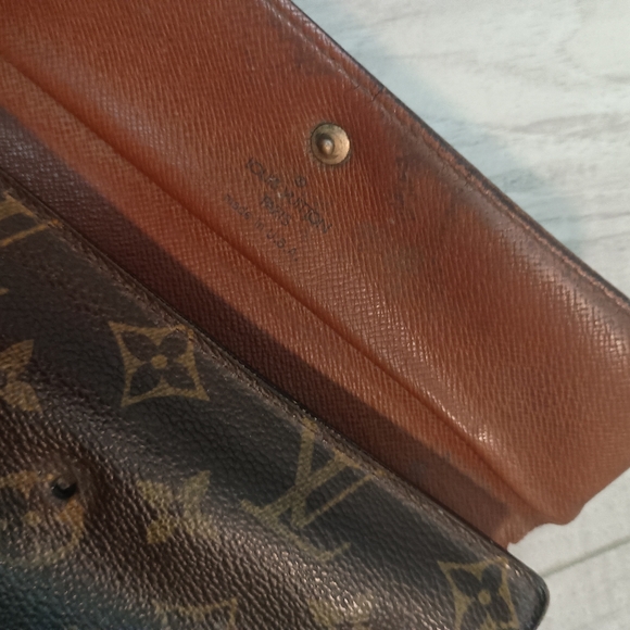 Louis Vuitton Porte Monnaie Monogram Pochette Credit Long Wallet - Picture 13 of 15